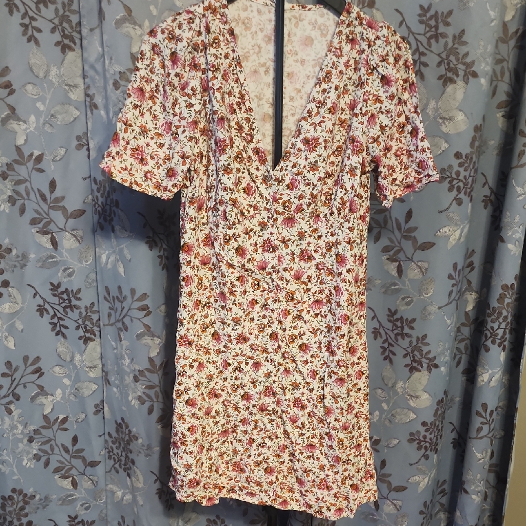 Old Navy Floral Mini Dress - Pink And Cream